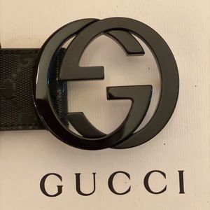 Gucci logo belt